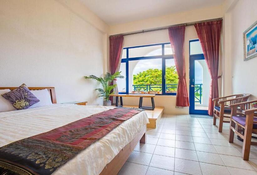 اتاق استاندارد چهار تخته با چشم‌انداز دریا, Xiao Liuqiu Mediterranean B&b