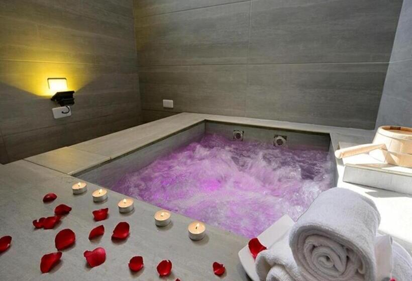 اتاق لوکس چهار تخته, Xiao Liuqiu Mediterranean B&b