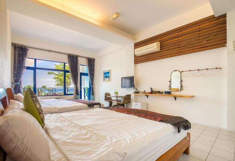 اتاق خانوادگی با چشم‌انداز دریا, Xiao Liuqiu Mediterranean B&b