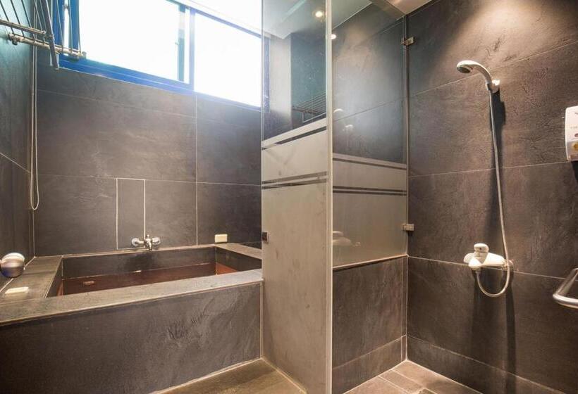 اتاق استاندارد چهار تخته, Xiao Liuqiu Mediterranean B&b