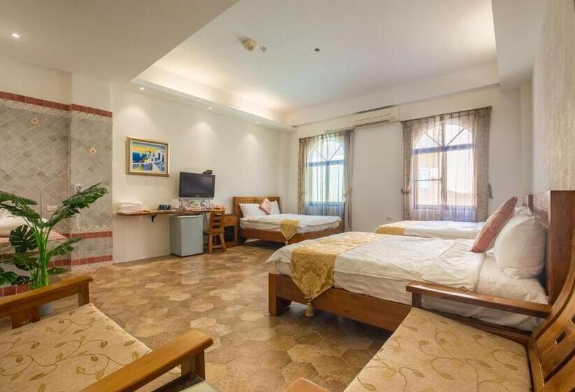 اتاق خانوادگی, Xiao Liuqiu Mediterranean B&b