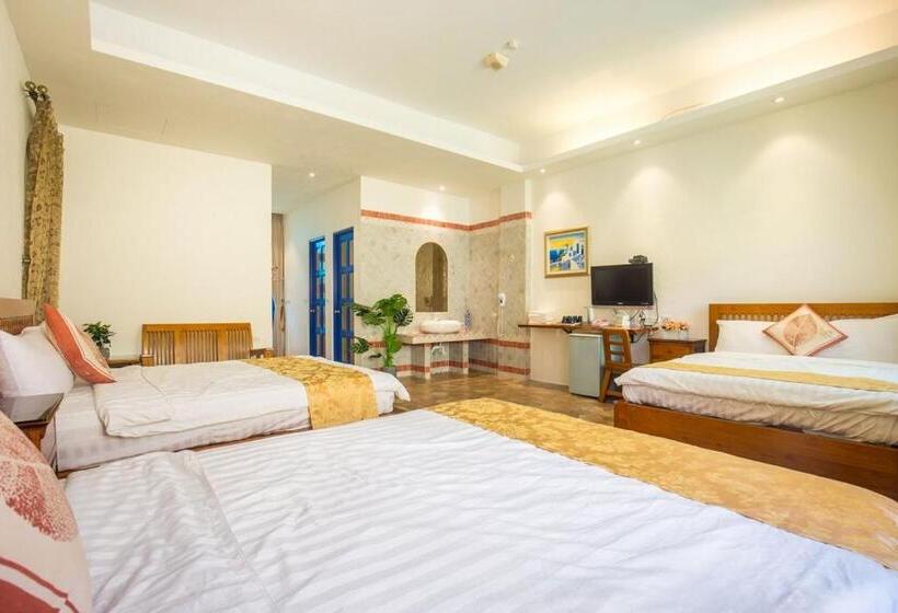 اتاق خانوادگی, Xiao Liuqiu Mediterranean B&b