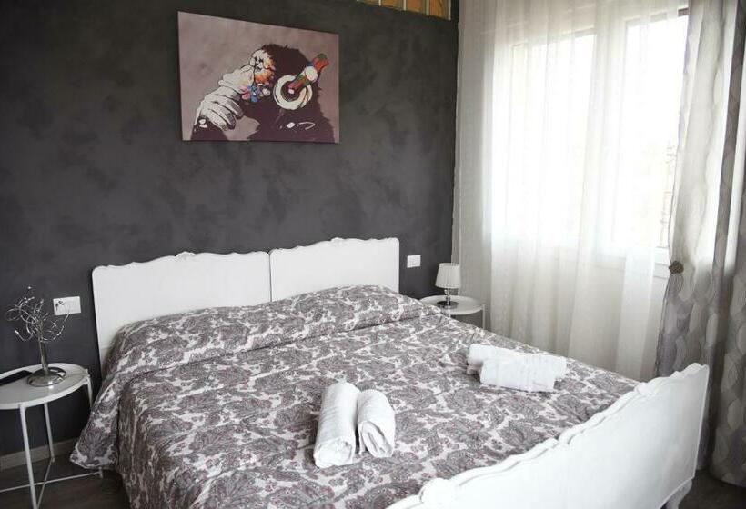 带3个卧室的公寓, Pop Art House Near Venice