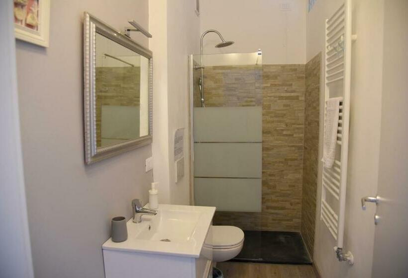 ３ベッドルームアパートメント, Pop Art House Near Venice