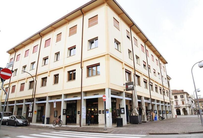 ３ベッドルームアパートメント, Pop Art House Near Venice