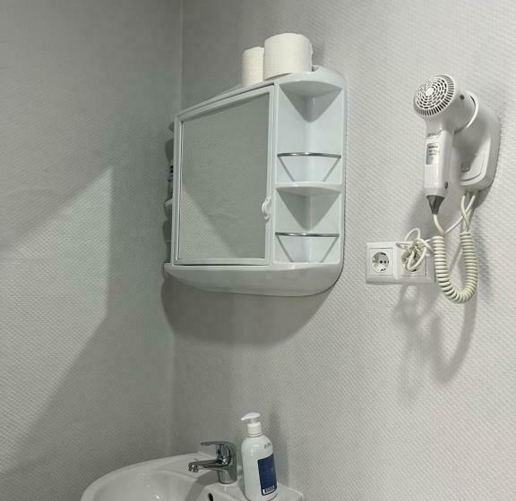 اتاق استاندارد با چشمانداز دریاچه, River View