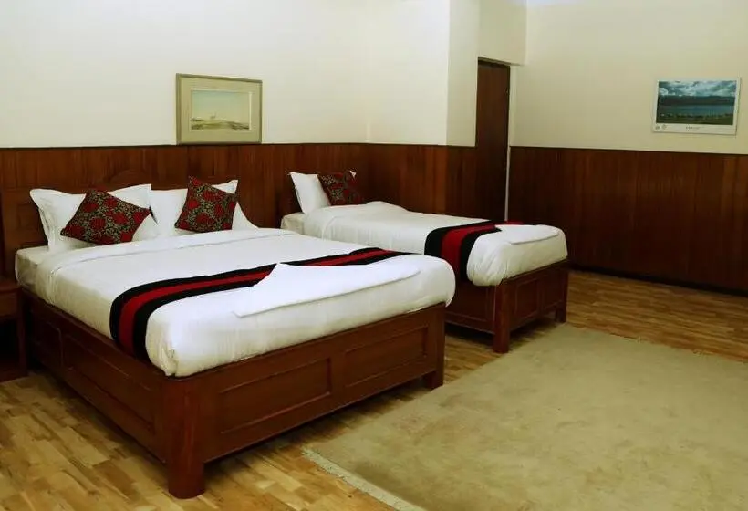 اتاق استاندارد سه تخته با بالکن, Green Eco Resort