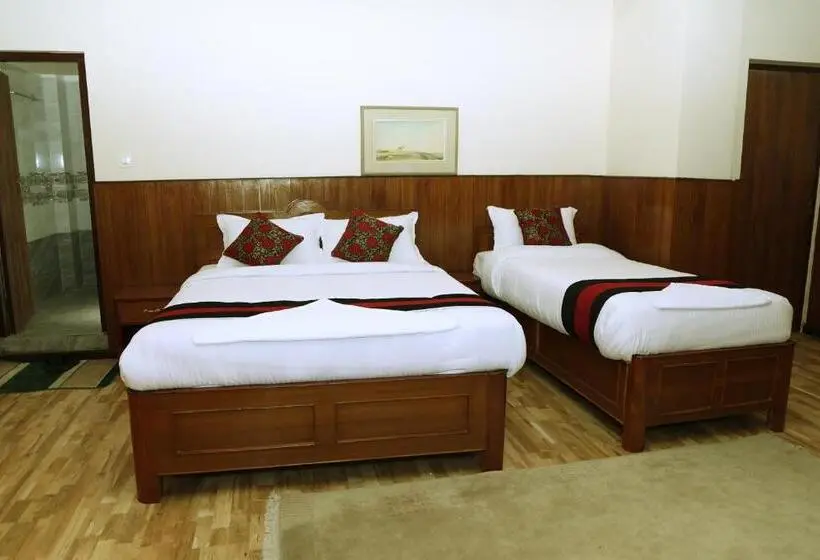 اتاق استاندارد سه تخته با بالکن, Green Eco Resort