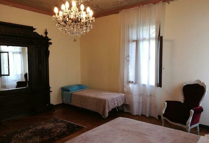 חדר סטנדרט חדר אמבטיה משותף, Appartamento Degli Alfieri