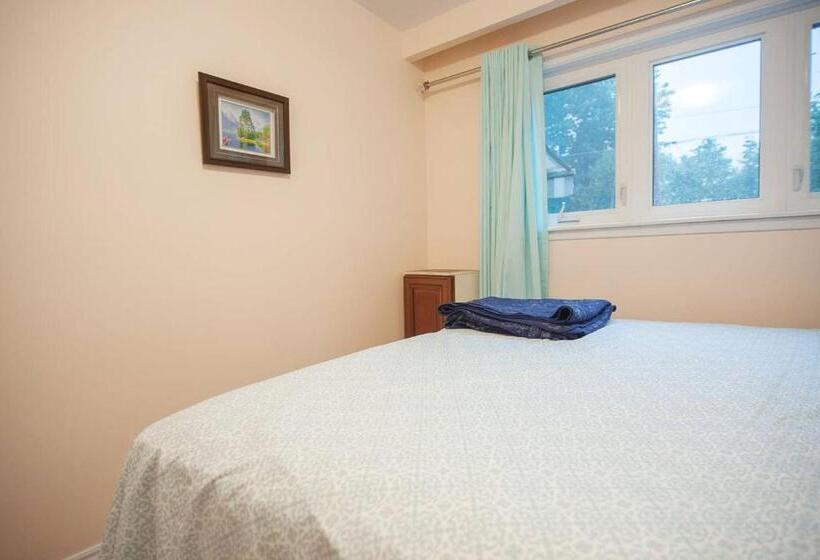 Kertre Néző Standard Szoba, Freeda S Place