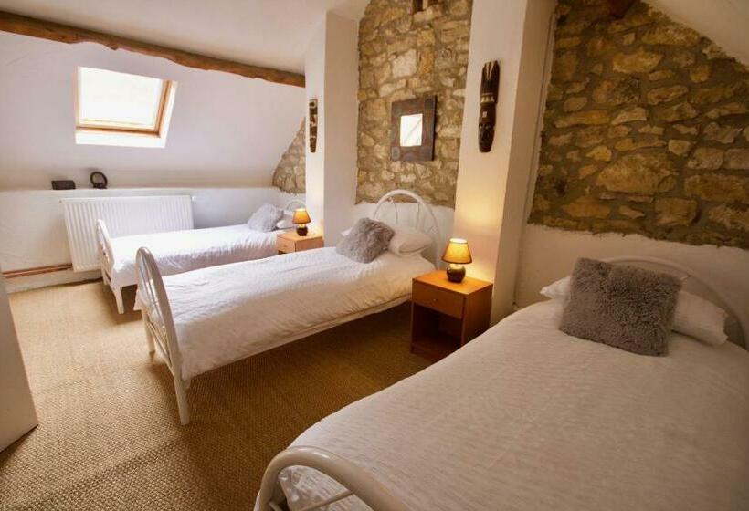 Casa 3 Dormitórios, Le Cuvier