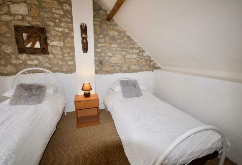 Casa 3 Dormitórios, Le Cuvier