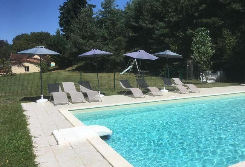 Casa 3 Dormitórios, Le Cuvier