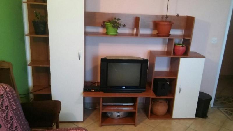 اتاق لوکس چهار تخته, Vila Vasojević