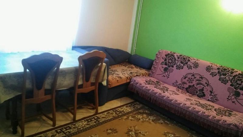 اتاق لوکس چهار تخته, Vila Vasojević