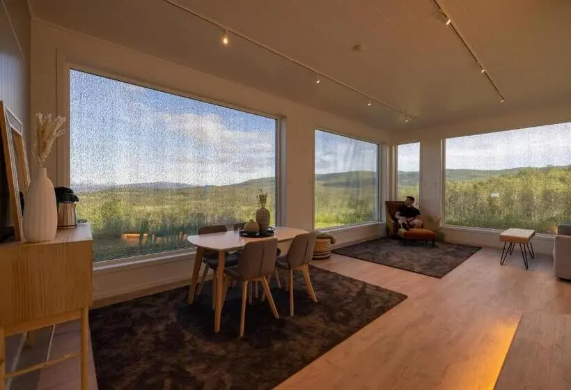 Executive-sviitti, Aurora Borealis Observatory