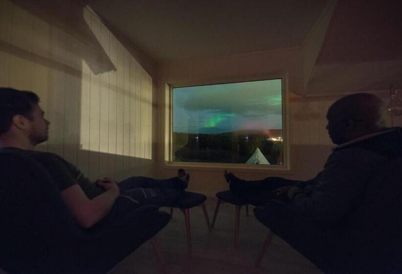 1 Sovrums Hus, Aurora Borealis Observatory