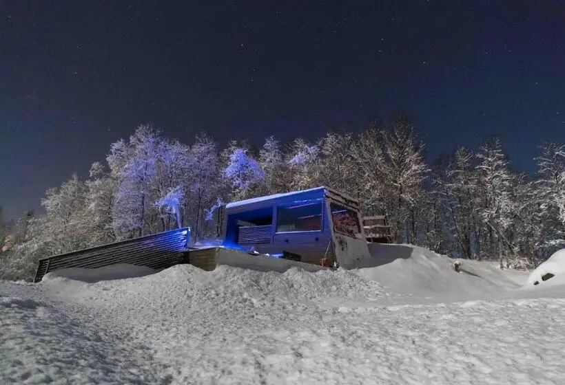Executive-sviitti, Aurora Borealis Observatory