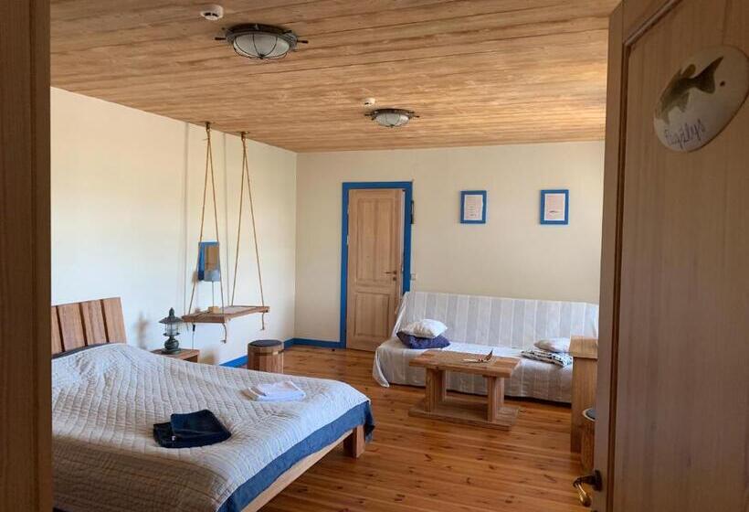 اتاق سوپریور خانوادگی, šturmų švyturys