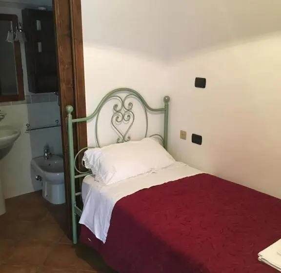 スタンダードシングルルーム, Appartamenti E Camere Il Poggio Di D Angeli Lidia