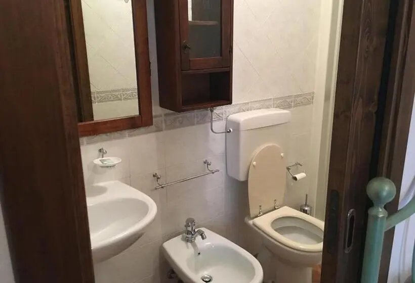 スタンダードシングルルーム, Appartamenti E Camere Il Poggio Di D Angeli Lidia
