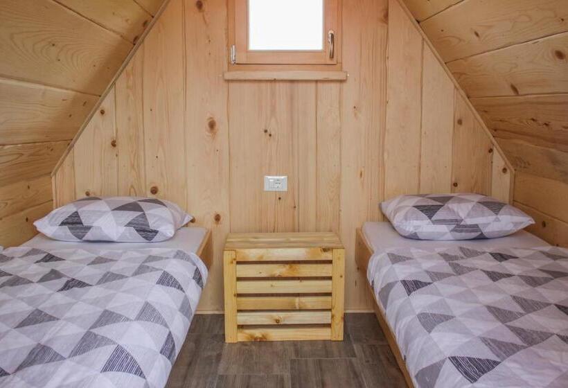 چادر با خدمات رفاهی لوکس, Bee House Maya