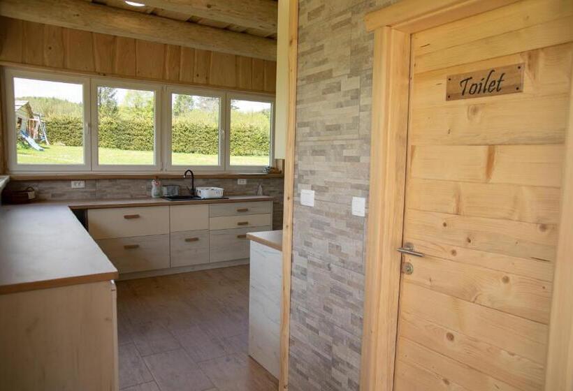 چادر با خدمات رفاهی لوکس, Bee House Maya