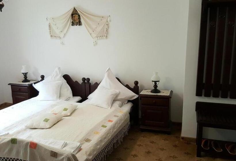 חדר אקונומי, Casa De Vis