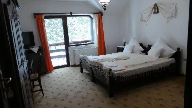 エコノミールーム, Casa De Vis