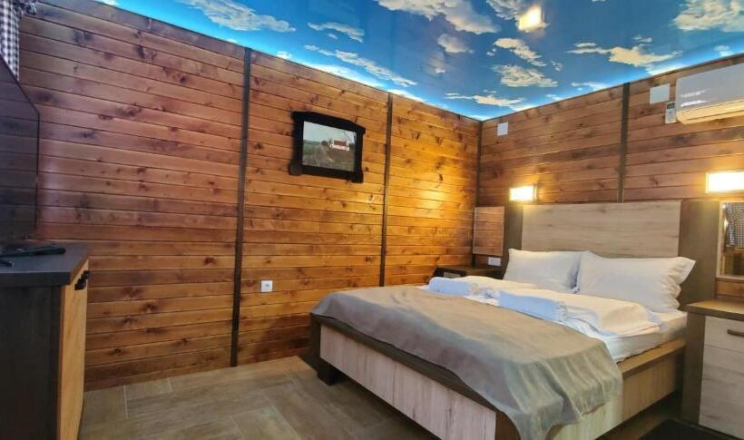 ویلای استاندارد با چشم‌انداز باغ, Cuki Residence