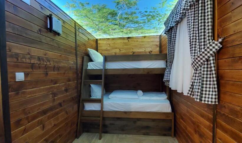 بانگلوی لوکس, Cuki Residence