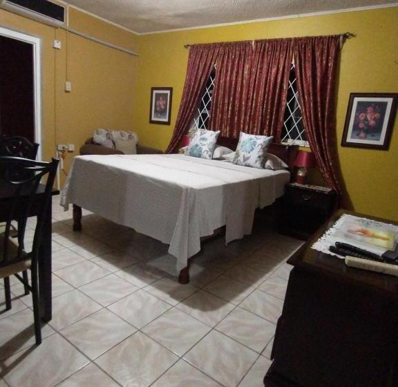 سوییت, Ultimate Freedom Bed And Breakfast