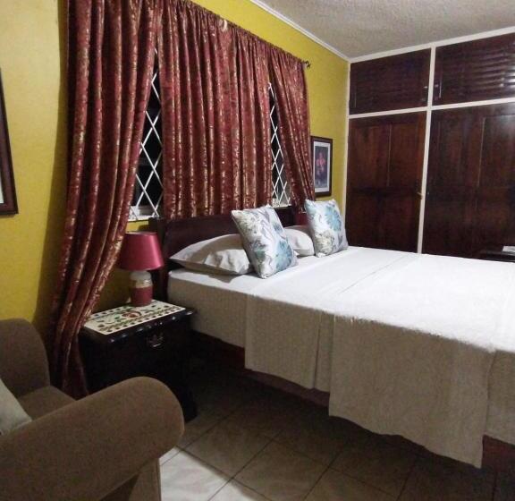 سوییت, Ultimate Freedom Bed And Breakfast