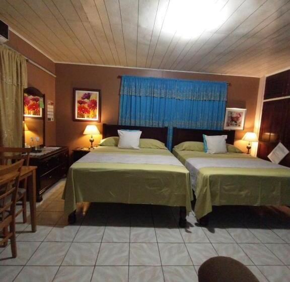 디럭스 스위트, Ultimate Freedom Bed And Breakfast