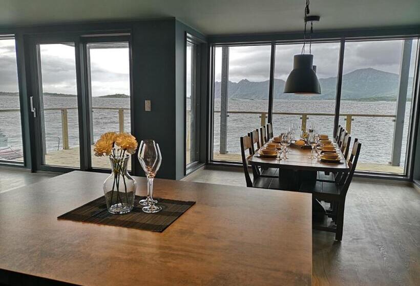 آپارتمان 3 خوابه, Hamn I Senja