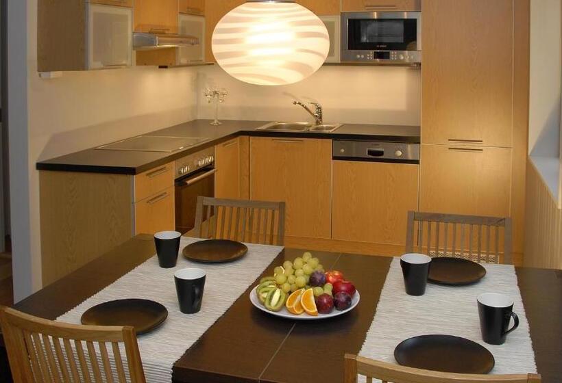 3 Bedroom Suite, Hamn I Senja