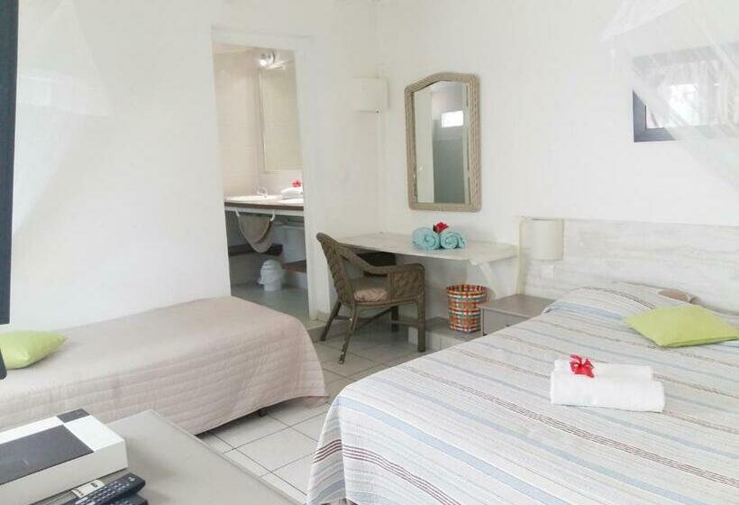 بانگلوی استاندارد, La Rose Du Bresil Marie Galante