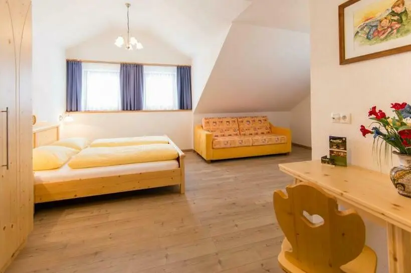 Deluxe-huone Parveke, Speckstube Eggerhof