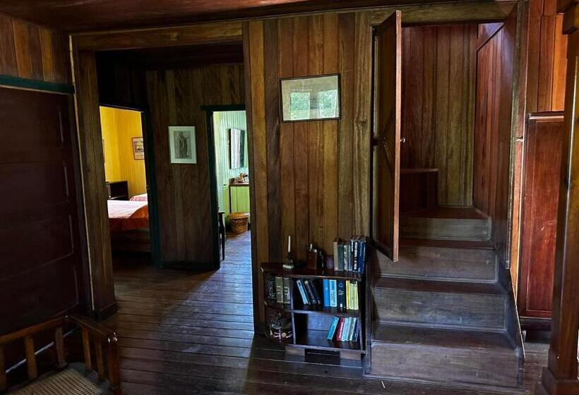 غرفة قياسية حمام مشترك, Veragua River House