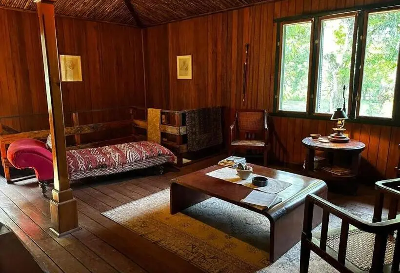 اتاق استاندارد یک تخته با سرویس بهداشتی مشترک, Veragua River House