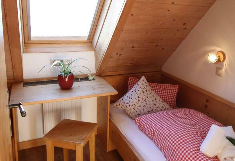 Апартаменты 2 Спальни, Almdorf Tonnerhütte