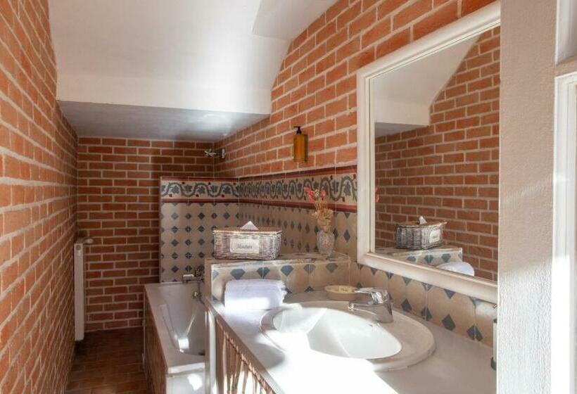 شقة 3 غرف, Domaine De Blanche Fleur