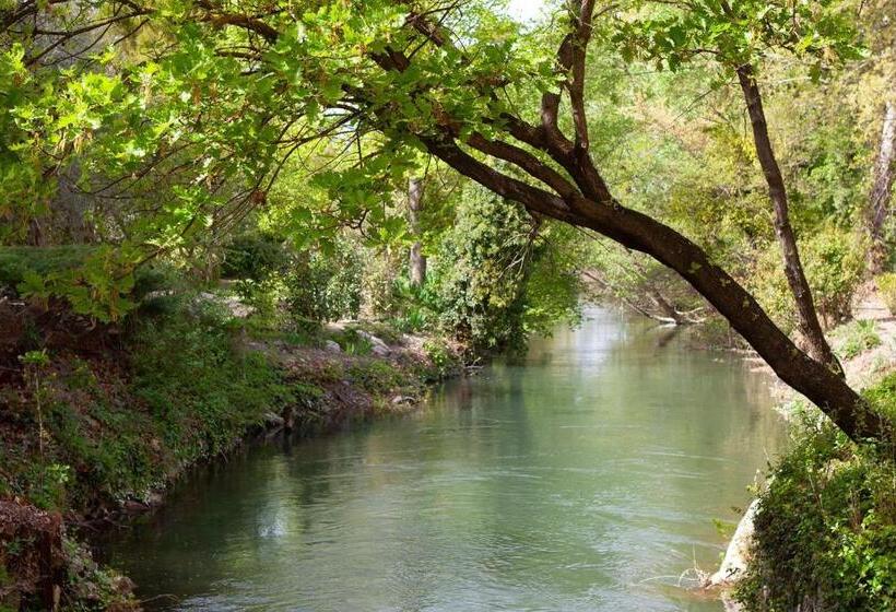 شقة غرفتين, Domaine De Blanche Fleur