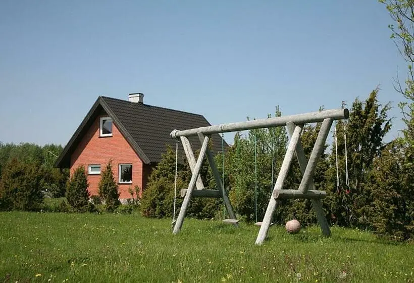 خانه 2 خوابه, Pruuli Holiday Farm