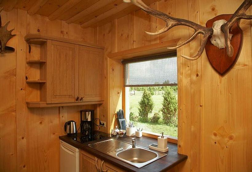 خانه 2 خوابه, Pruuli Holiday Farm