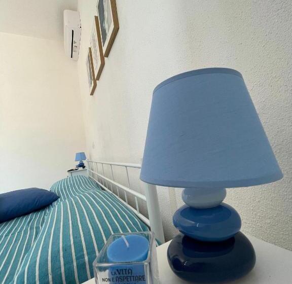 غرفة قياسية رباعية, B&b Orizzonte Blu