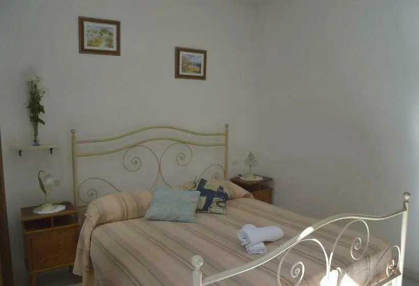 اتاق استاندارد, Agriturismo Millefiori