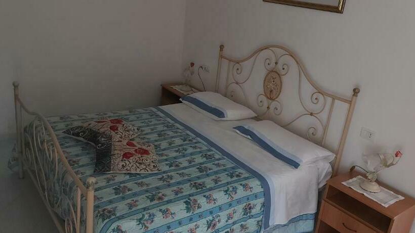 اتاق استاندارد, Agriturismo Millefiori