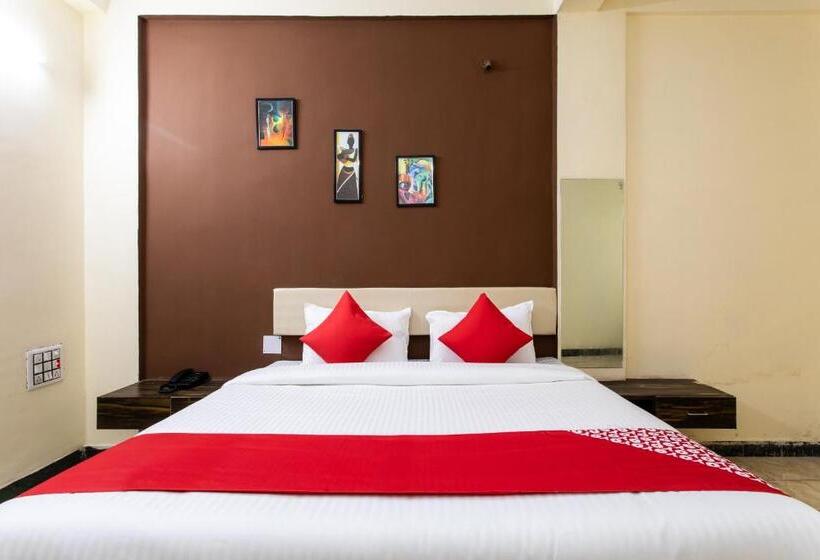 חדר סטנדרט, Santushti