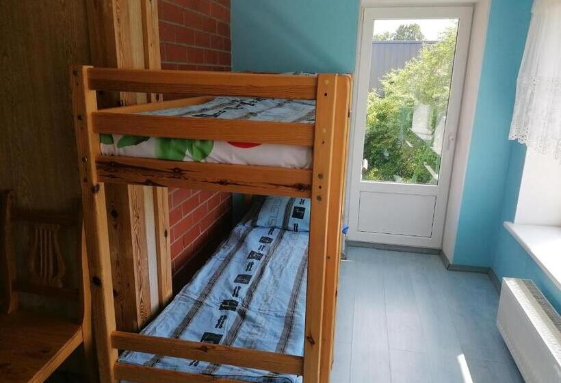 اتاق خانوادگی, 200m Sea Engure Kr Valdemāra 1